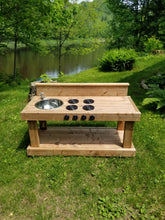 Charger l'image dans la galerie, Cuisinière extérieure (Mud Kitchen)