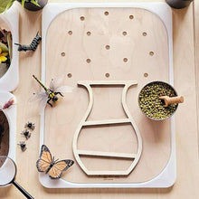 Charger l'image dans la galerie, Vase et/ou Abeille – Plateau sensoriel en bois