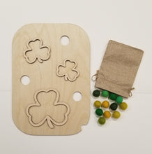 Charger l'image dans la galerie, Plateau - Trèfles à remplir
